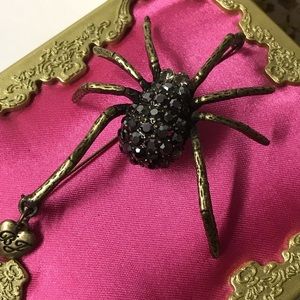 Betsey Johnson vintage spider crystal brooch pin